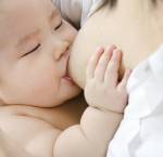 Bí quyết giúp mẹ sau sinh luôn tràn trề sữa
